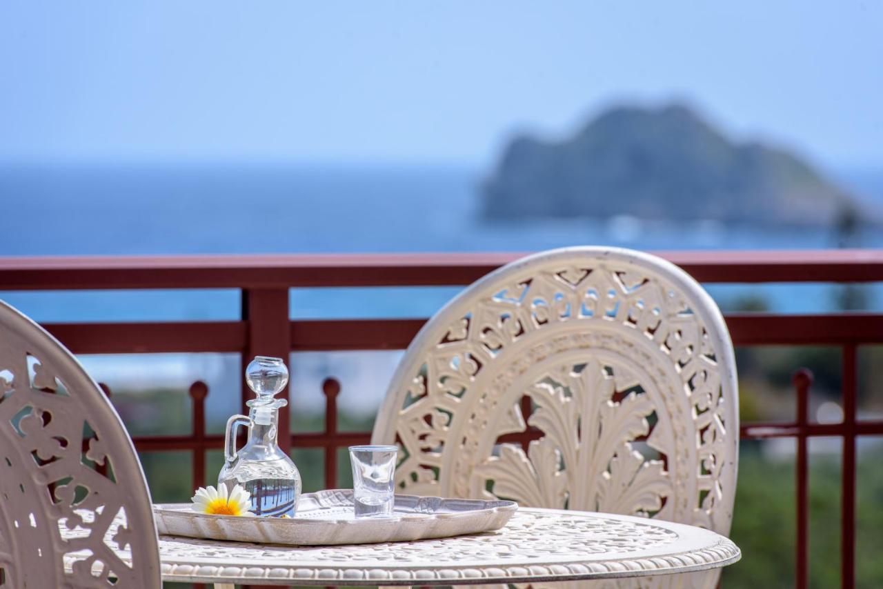 Thea Holiday home