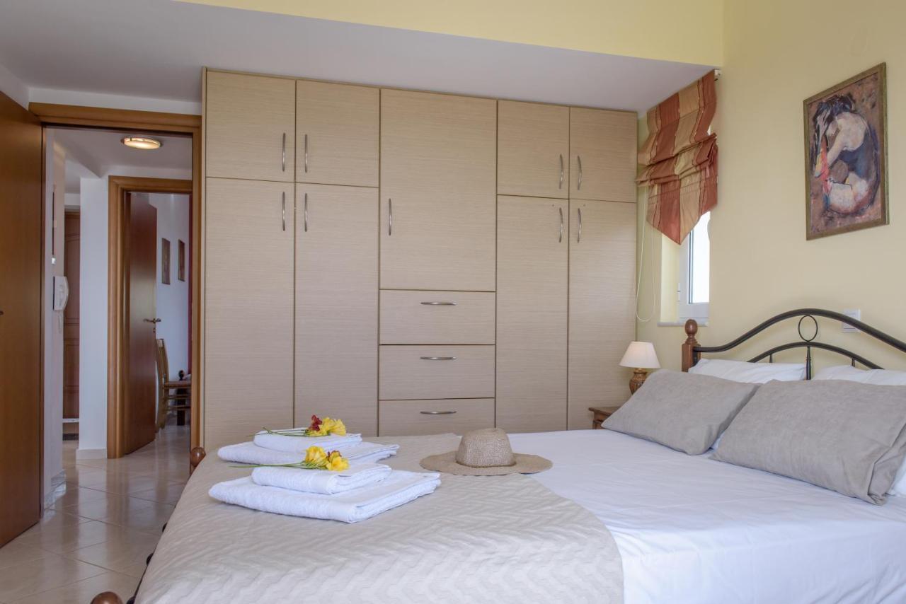 Holiday home Thea *