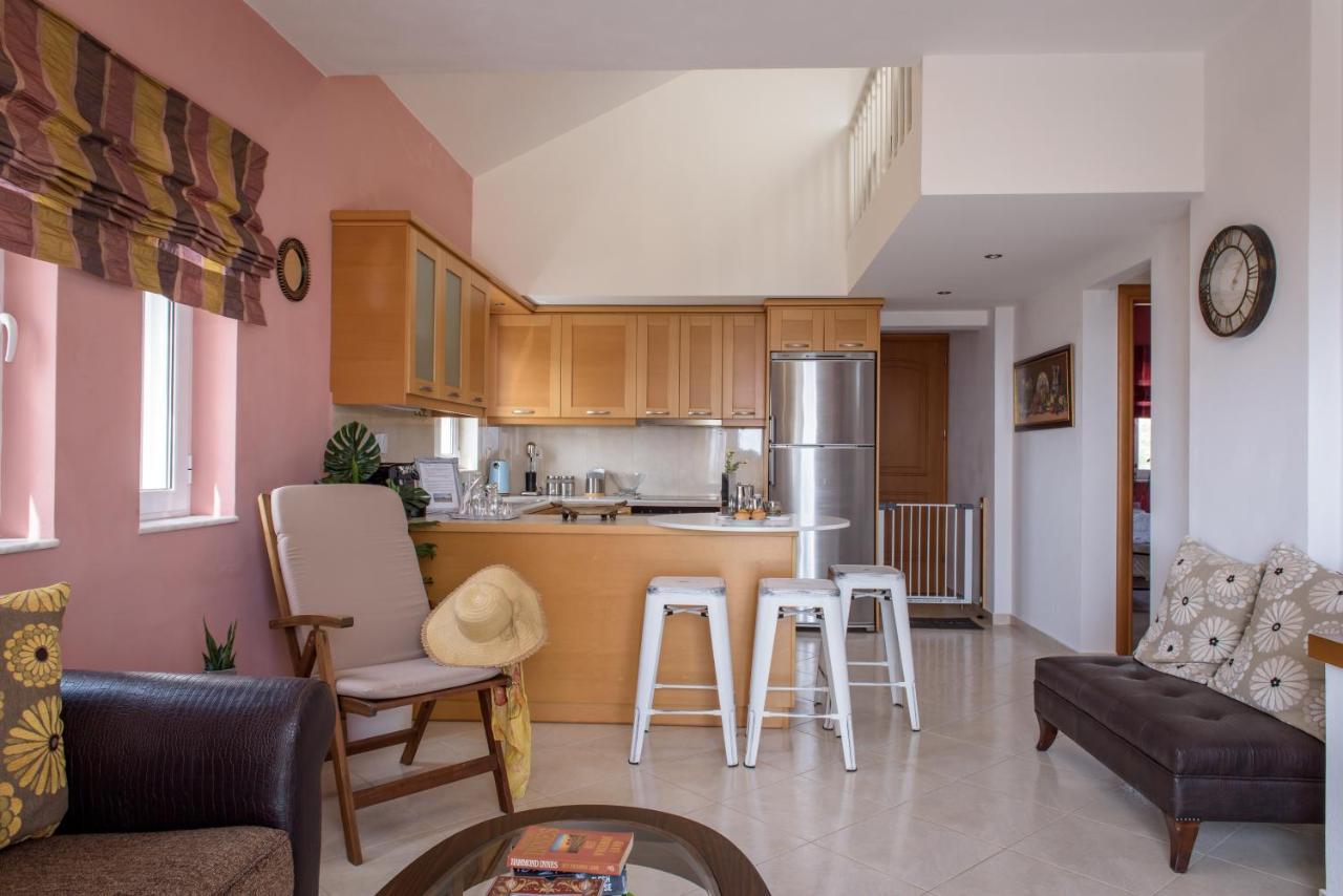 Holiday home Thea *
